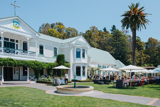 Hawke's Bay Historic Wineries Tour - Featuring NZ oldest Winery - Who should book this outing?