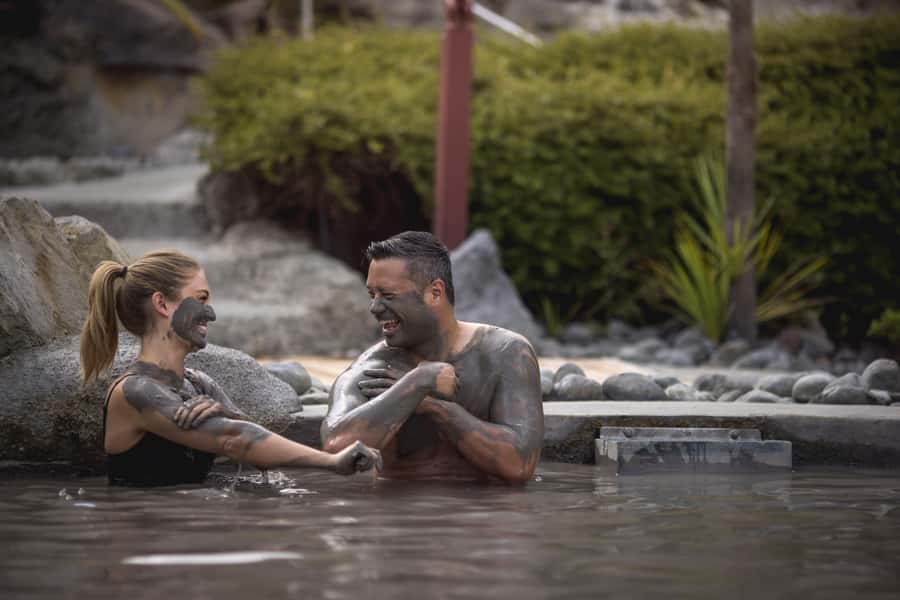 HELL'S GATE Mud Spa, Rotorua - Group Day Tour Ex Auckland - What the day is really like from Auckland