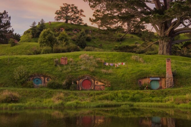 Hobbiton and Waitomo Caves Arrive in Comfort and Style - Entering the Waitomo Glowworm Caves