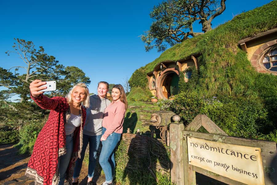 Hobbiton Movie Set: Guided Tour Ticket - The Mill and the approach to the Green Dragon Inn