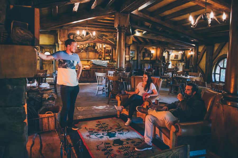 Hobbiton Movie Set: Guided Tour Ticket - How much time do you really need?