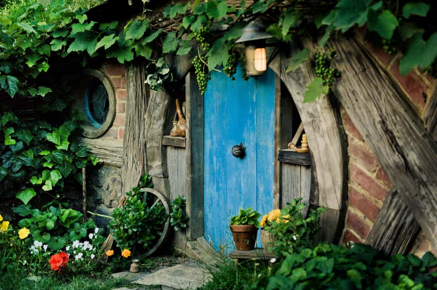 Hobbiton Movie Set & Rotorua Premium Day Tour from Auckland - A drink at the Green Dragon Inn