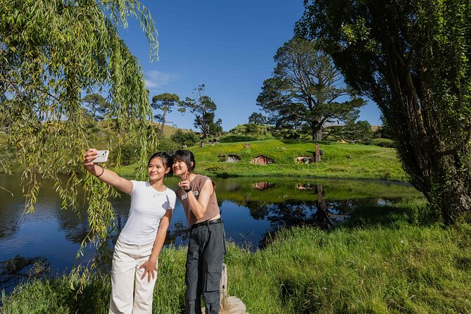 Hobbiton Movie Set Small Tour from Auckland - Should you book the Auckland Hobbiton tour?