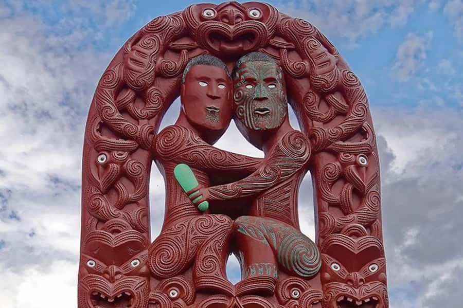 Hobbiton, Waitomo, Rotorua & Taupo 2-Day Tour from Auckland - Huka Falls and Lake Taupo