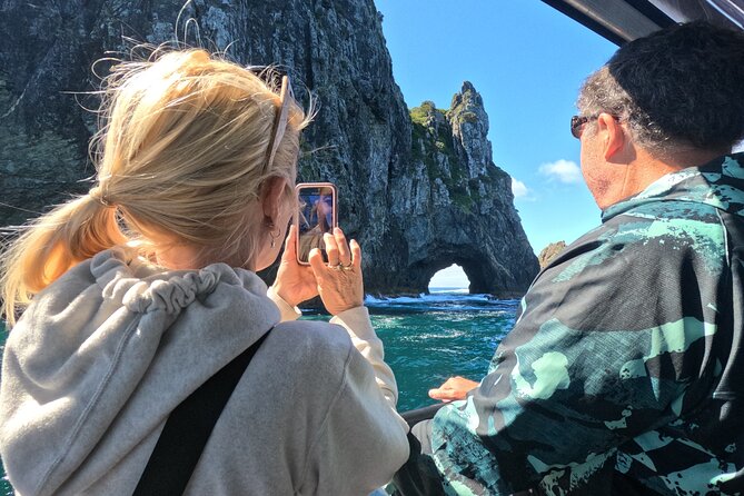 Hole in the Rock Cruise & Island Stopover (Half Day) - What to bring and how to plan the day