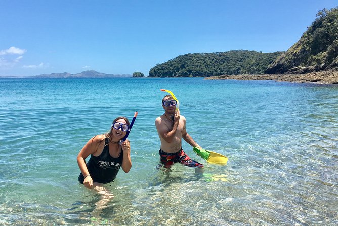 Hole in the Rock Cruise & Island Tour - with two island stopovers - Why this half-day cruise works so well