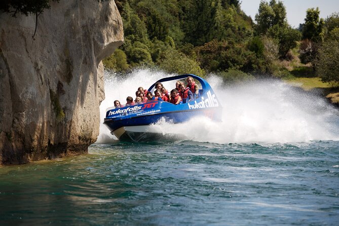 Hukafalls Jet Boat Ride in Taupo - The thrill ride: spins, brakes, and fast turns