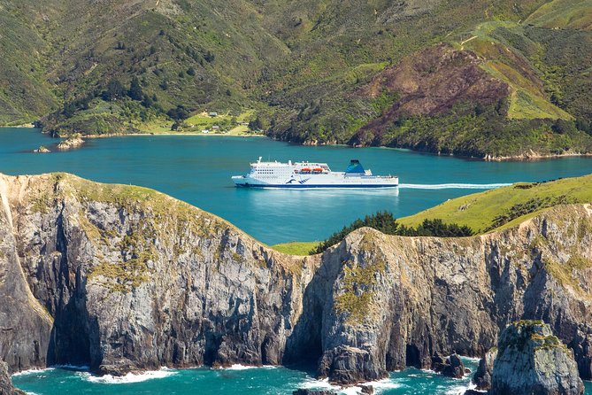 InterIslander Ferry - Picton to Wellington - Arriving beneath Wellington’s hills