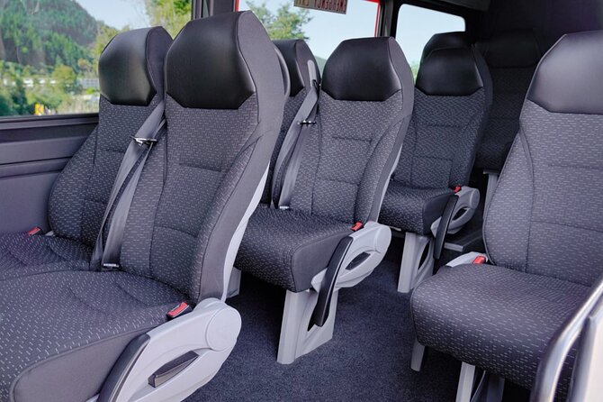 Invercargill to Te Anau Small Group Transfer - From Invercargill accommodation to the open road