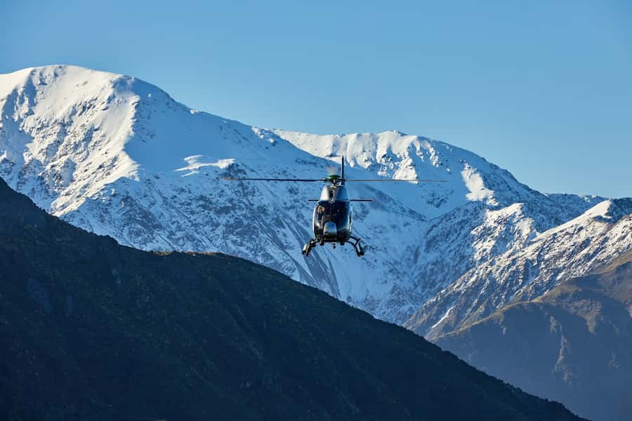 Kaikōura: 45-Minute Whale Watching Helicopter Tour - Why Kaikōura is such a good place to fly