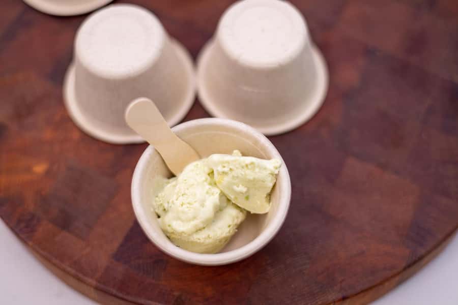 Katikati: Guided Gourmet Avocado Tour - Weather, Clothing, and the Outdoor Setting