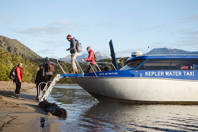 Kepler Track Water Taxi - Timing your day around the departures