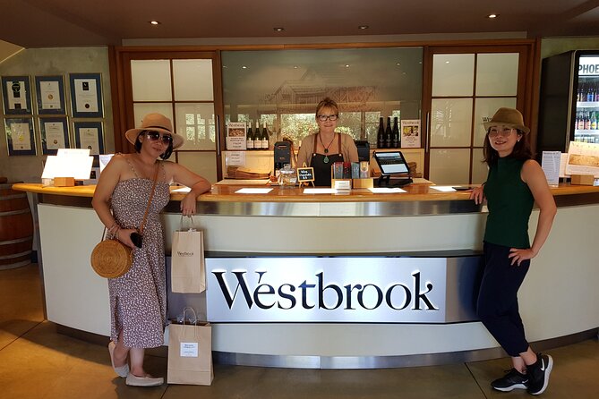 Kumeu Wine Region Shuttle from Auckland - Who will enjoy this half-day wine tour