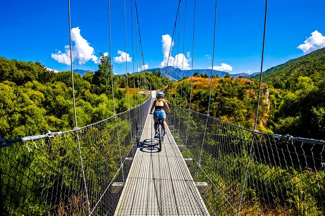 Lake Dunstan Cycleway Bike Rental With Return Luxury Shuttle - Who should choose this ride?