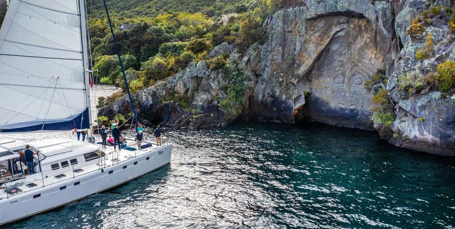 Lake Taupo: Luxury Sailing Catamaran to Māori Rock Carvings - Who will enjoy Tiua most