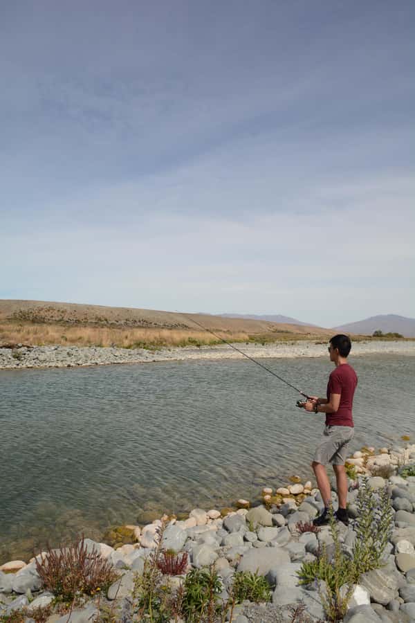 Lake Tekapo Fishing Tour - What happens during the two-hour outing