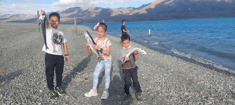 Lake Tekapo Fishing Tour - Fishing methods and changing conditions