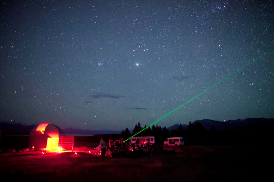 Lake Tekapo: Stargazing Experience at Cowan's Observatory - What makes the guides important