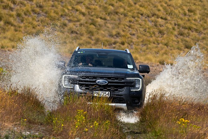 Lake Tekapo to Mt Cook One-Way Small Group Tour - Guides who add practical help