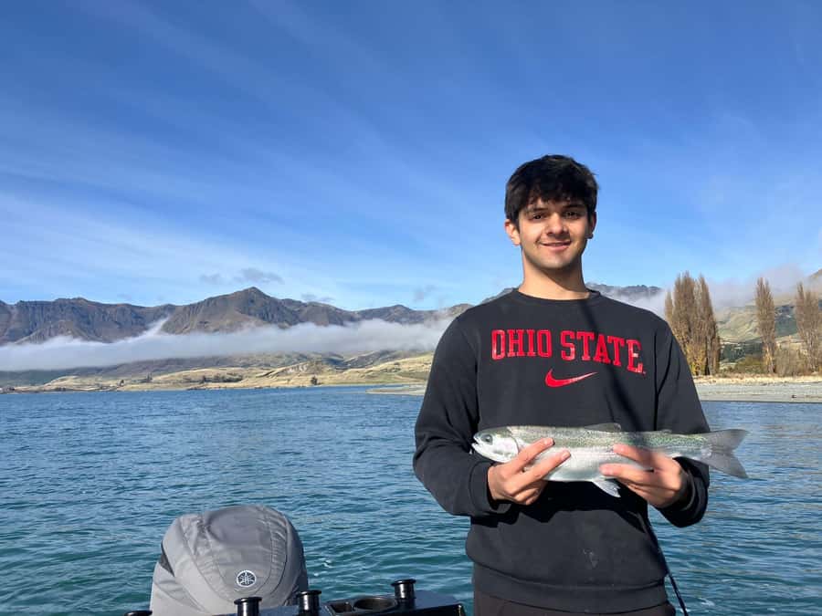 Lake Wakatipu: 3 Hour Fishing Adventure by Boat - Choosing morning, afternoon, or summer evening