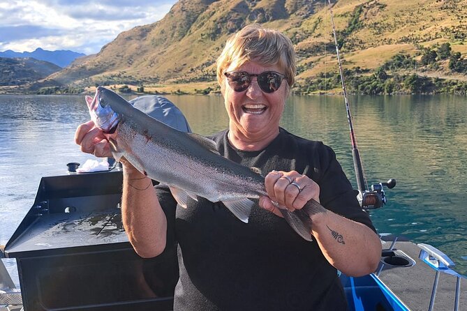 Lake Wakatipu Queenstown: 3 Hour Fishing Adventure by Boat - How the itinerary actually feels