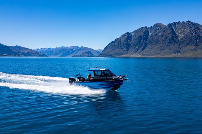 Lake Wakatipu Queenstown: 3 Hour Fishing Adventure by Boat - Leaving from Frankton Marina