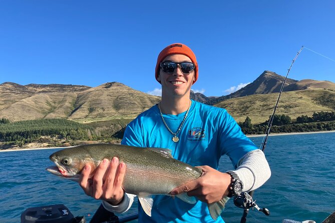 Lake Wakatipu Queenstown: 6 hour Fishing Adventure by Boat - Catching, keeping, and packing your fish
