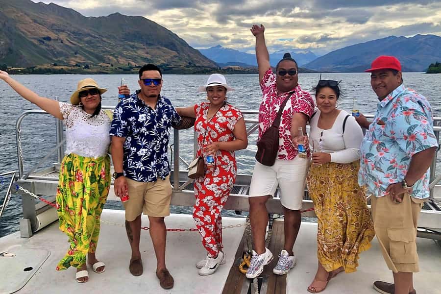 Lake Wanaka Happy Hour Cruise - Should you book the Lake Wanaka Happy Hour Cruise?