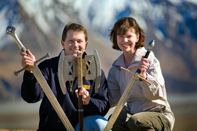 Lord of the Rings, Journey to Edoras Day Tour from Christchurch - Lake Clearwater and the changing scenery