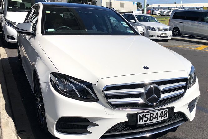 Luxury Airport transfers in Auckland - Is $142.73 good value?