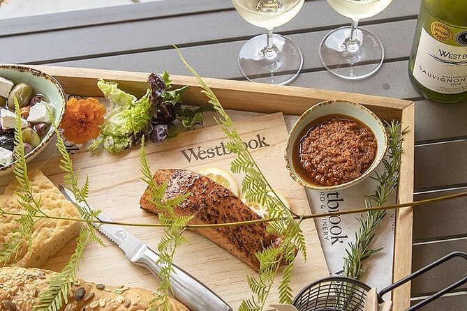 Luxury Private Auckland Wine & Beach Tour with Lunch - Timing, fitness, and what to bring