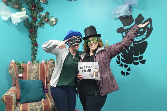 Mad Hatter's Hat Escape Room Experiences - How the private format affects the experience