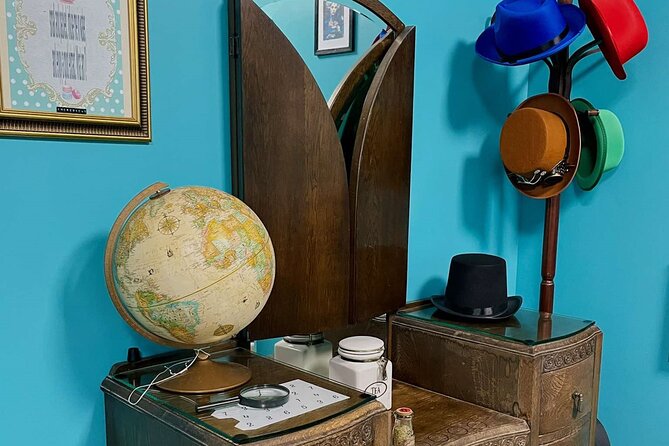 Mad Hatter's Hat Escape Room Experiences - What to expect from the venue and staff