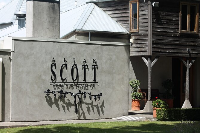 Marlborough Classic Wine Tasting Tour. - Marlborough scenery between the tastings
