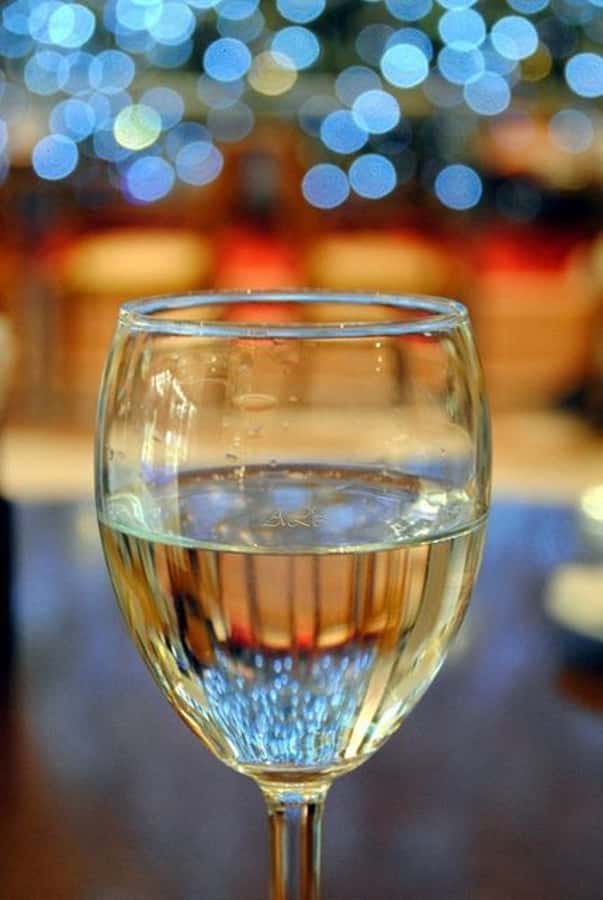 Marlborough Full Day Wine Tour - Your 10:00 pickup and comfortable minibus ride