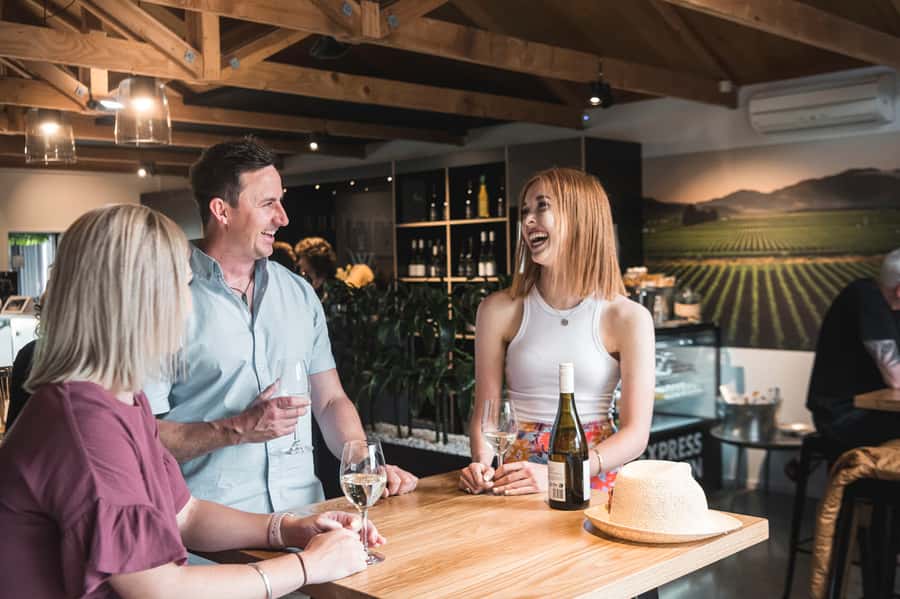 Marlborough: Wineries Visit and Tasting Session - The guides shape the afternoon