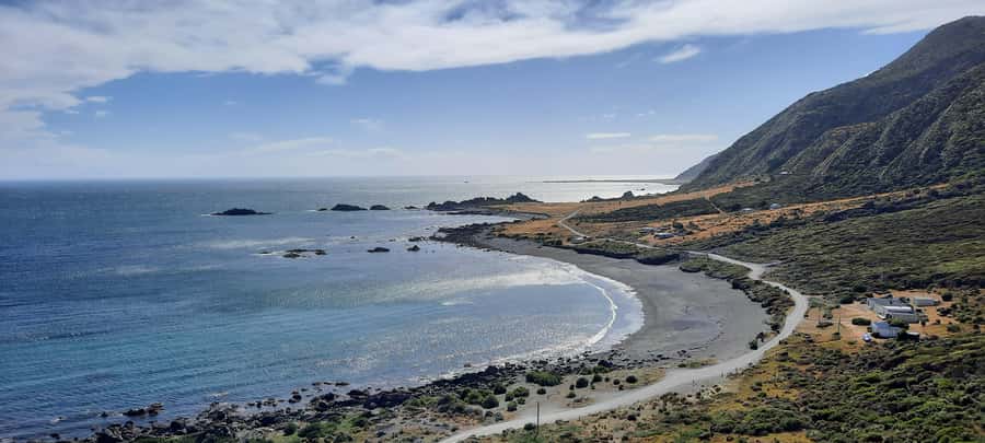 Martinborough Winery and South Wairarapa Wild Coast Tour - The road to Cape Palliser gets wilder