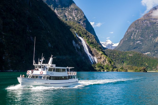 Milford Sound Cruise - Weather, wind, and what to wear