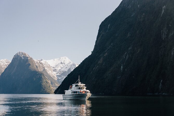 Milford Sound Cruise with Round-Trip Flights from Queenstown - Why flying is the smart choice from Queenstown
