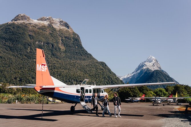 Milford Sound Cruise with Round-Trip Flights from Queenstown - The return flight over the Southern Alps