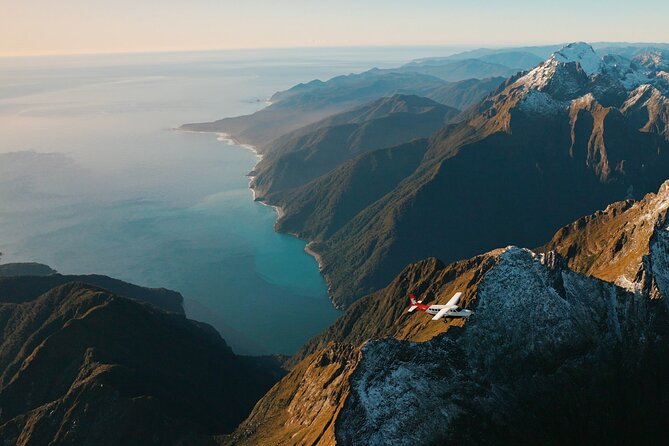 Milford Sound Day Tour with Scenic Cruise from Queenstown - Picnic lunch, WiFi, and the practical package