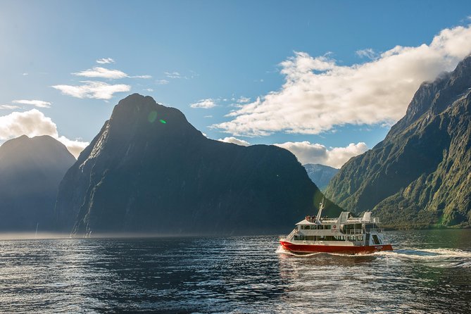 Milford Sound Nature Cruise with Southern Discoveries - Mitre Peak and the scale of Fiordland