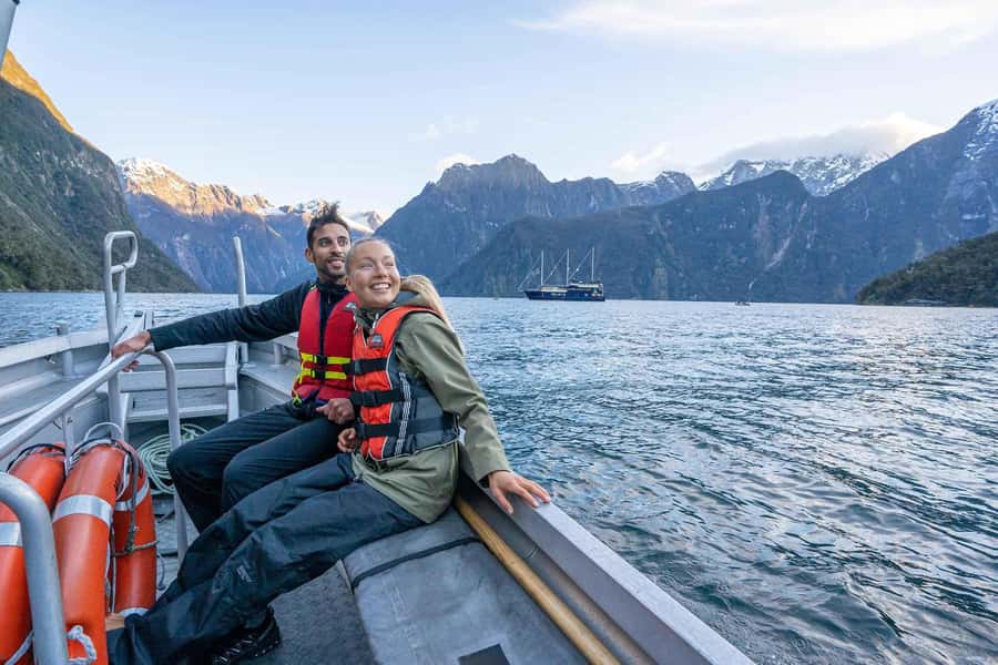 Milford Sound: Overnight Cruise with Water Activities - Is $399 a fair price?