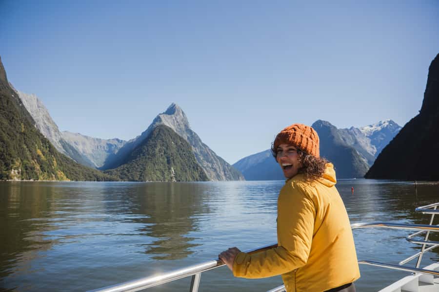 Milford Sound: Small-Group Tour from Te Anau - The guide is more than a driver
