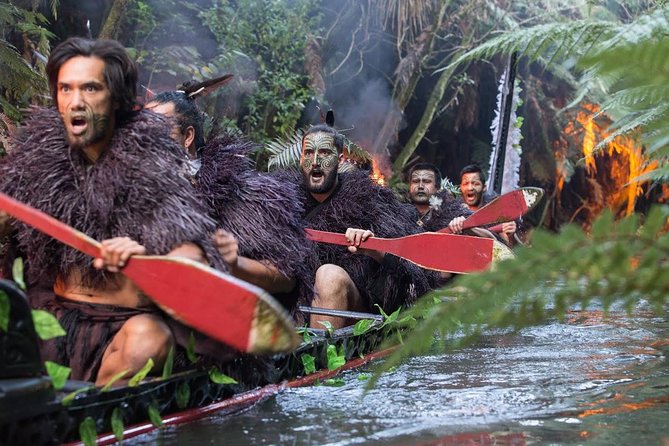 Mitai Maori Village Cultural Experience in Rotorua - Watching the waka on Wai-o-whiro stream