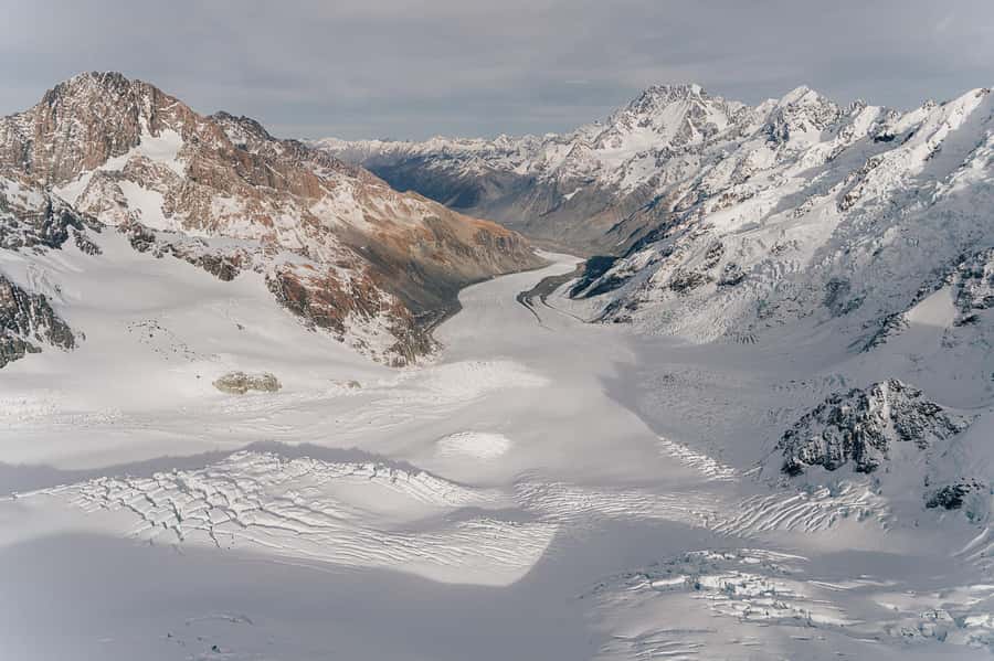Mount Cook: Aoraki/Mt Cook & The Glaciers 55 Minute Flight - Weather, cancellations, and smart planning