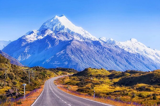 Mount Cook & Lake Tekapo Day Trip from Christchurch - Fairlie Bakehouse gives the drive a useful first pause