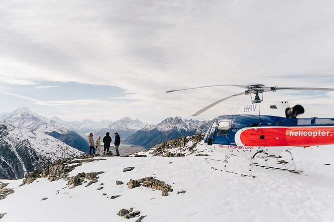 Mount Cook: Mountains High 40-Minute Helicopter Flight - Over the Hochstetter Icefall and upper Tasman Glacier