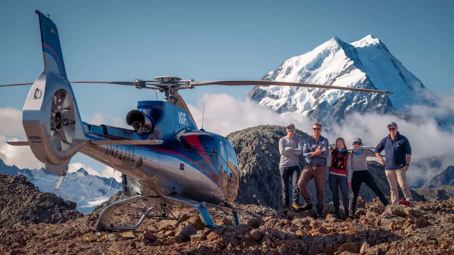 Mount Cook: Scenic Helicopter Flight with Alpine Landing - Key points at a glance