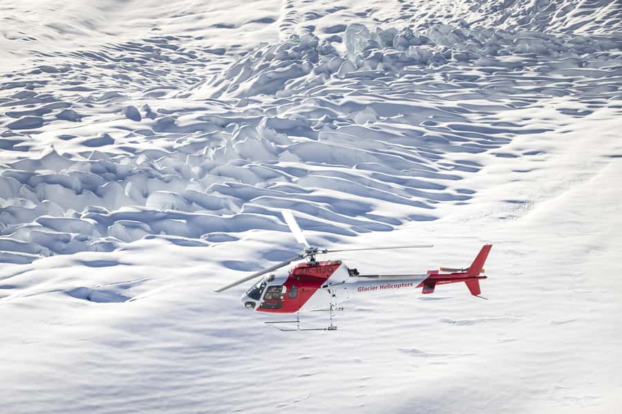 Mount Cook: Tasman Glacier Helicopter Flight - The flight begins at Aoraki/Mount Cook Village